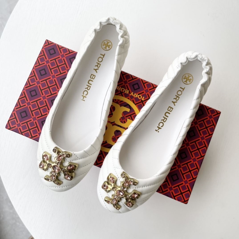 Other flat shoes